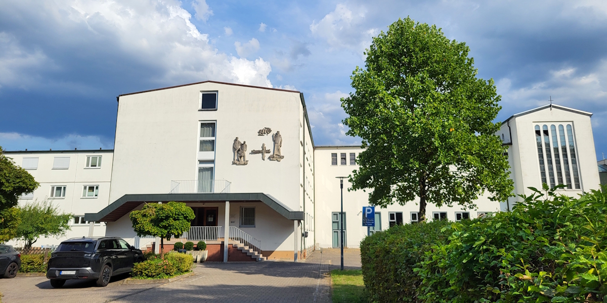 Das Gebäude des Kreuzberg-Gymnasiums.