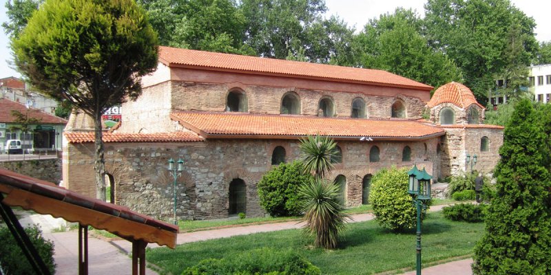 Seitenansicht der Kirche Hagia Sophia in Iznik